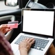 7 detalles importantes a tener en cuenta al alquilar un coche en línea