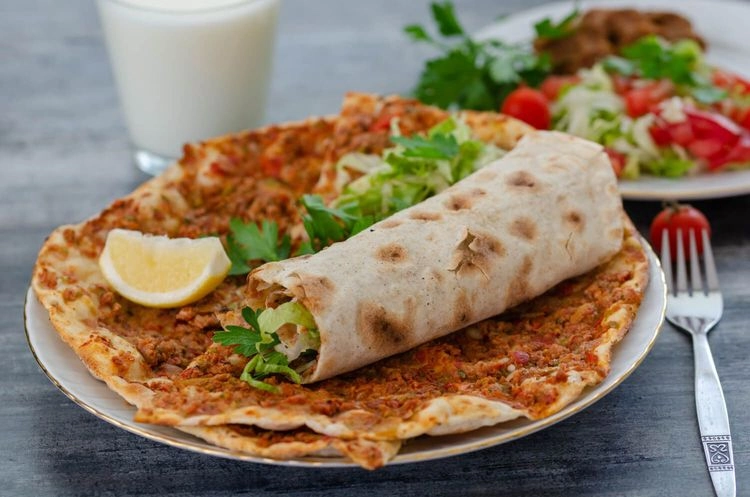 De beste Lahmacun van Istanbul
