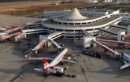 Antalya Flughafen Autovermietung am