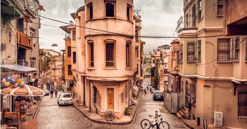 Istanbul's Historical Neighborhood: Balat