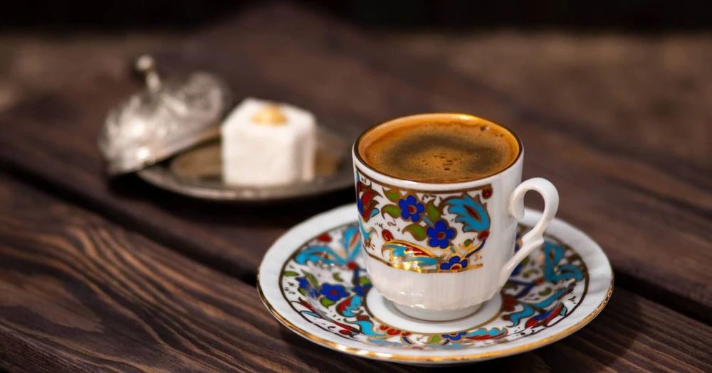 Sohbeti Enfes, Bahanesi Çok: Türk Kahvesi