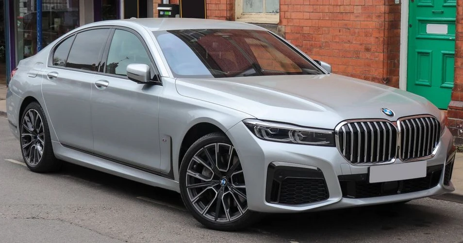 BMW wird seinen Strom bald aus der Sonne gewinnen