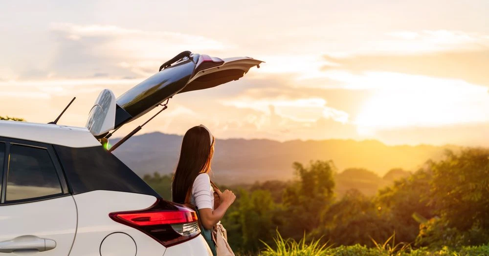 Plans d'évasion hors de la ville : Itinéraires du week-end avec votre voiture de location