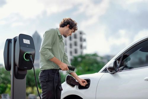 Elektrikli Araç Türleri: BEV, HEV ve Daha Fazlası Ne Anlama Geliyor?