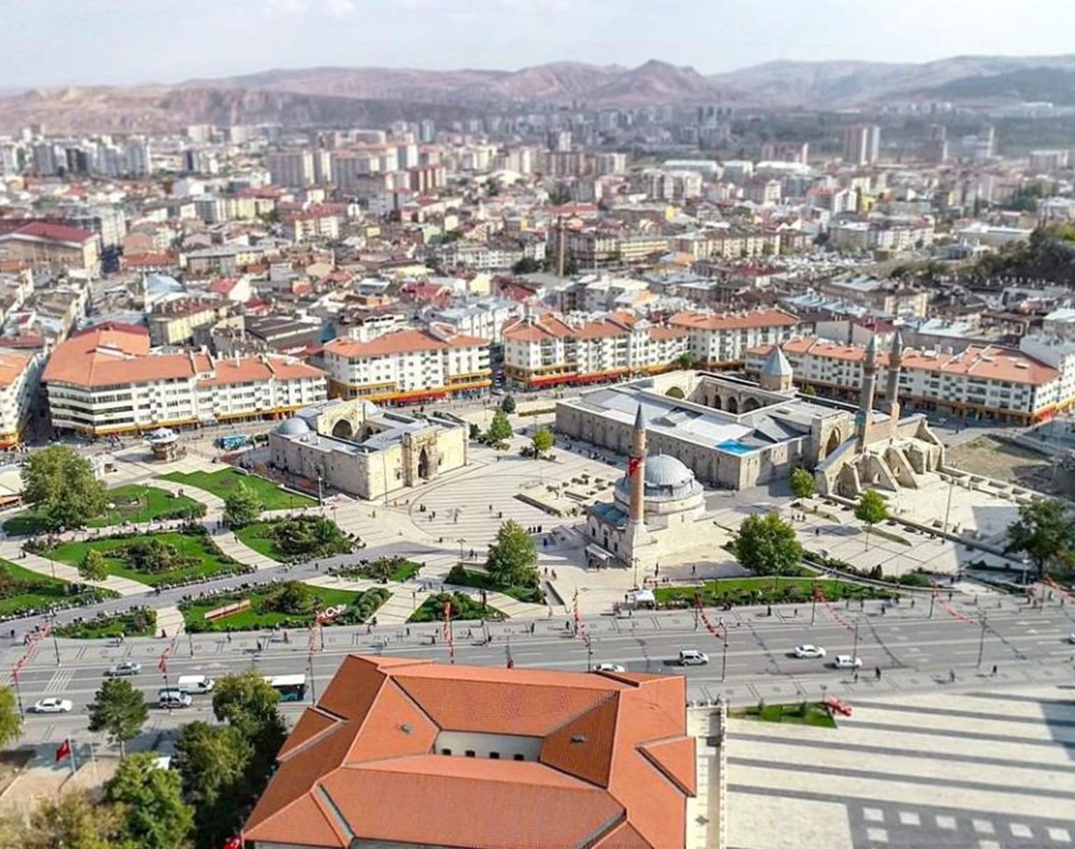 تأجير سيارات في سيفاس - تأجير السيارات