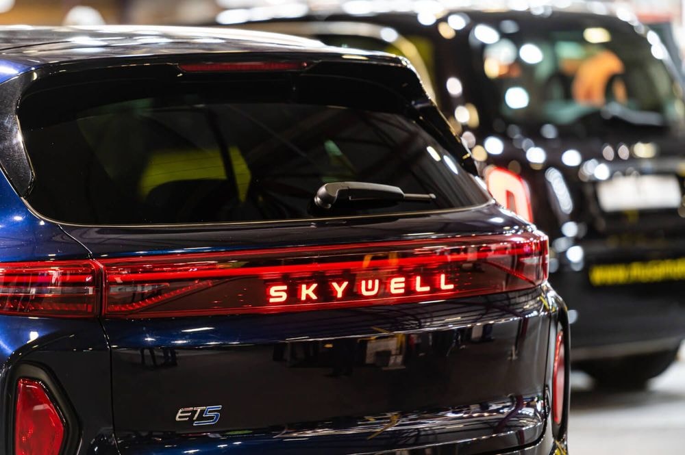 SKYWELL HT-i Eylül’de Türkiye’de